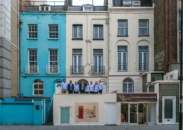 Victoria Station Hotel