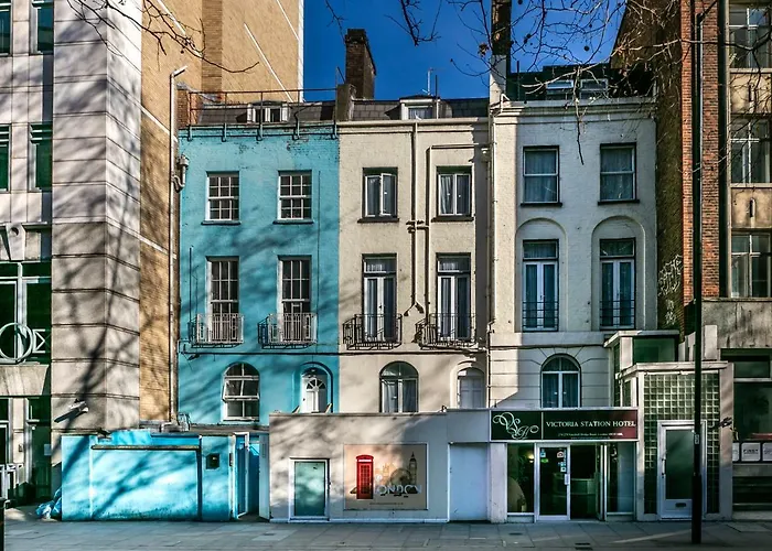 Victoria Station Hotel